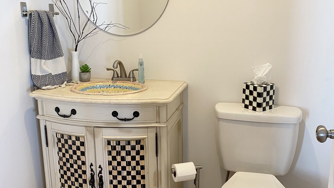 Photo of Bathroom in Seneca Falls