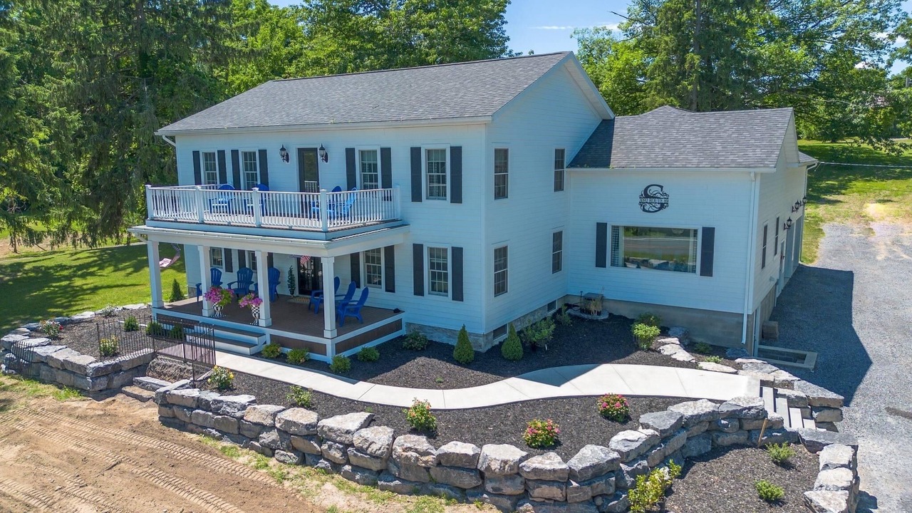 Photo of Outdoor in Seneca Falls