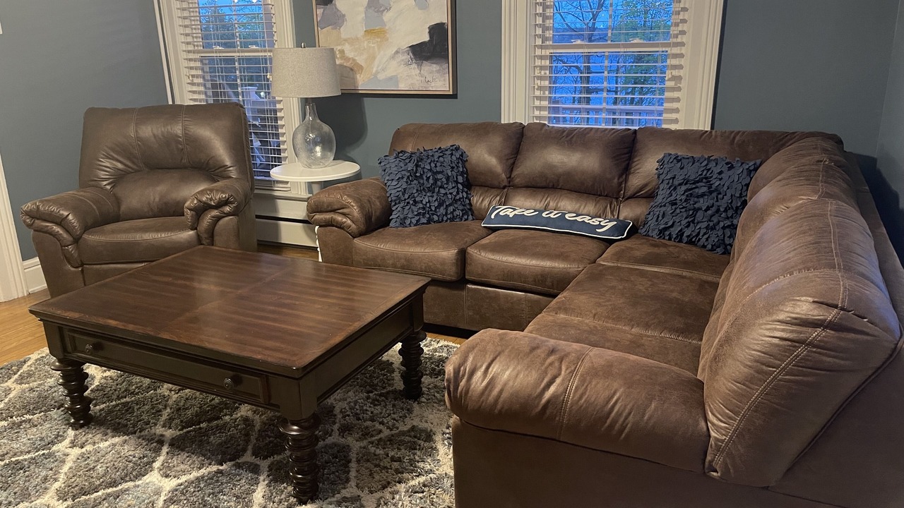 Photo of Livingroom in Seneca Falls