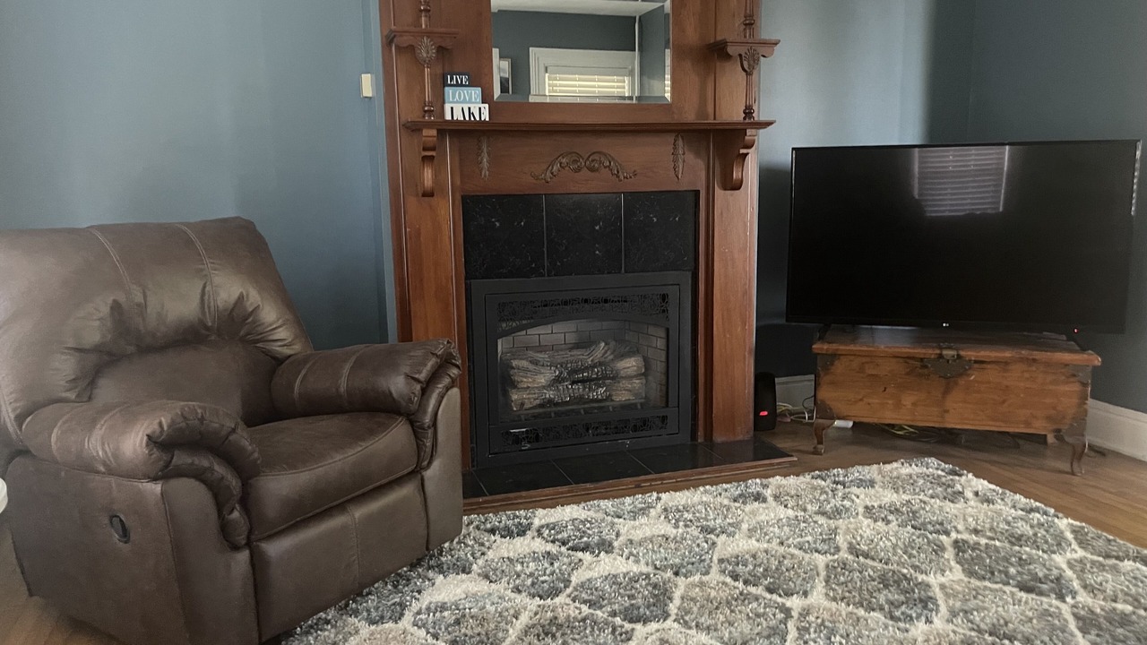Photo of Livingroom in Seneca Falls