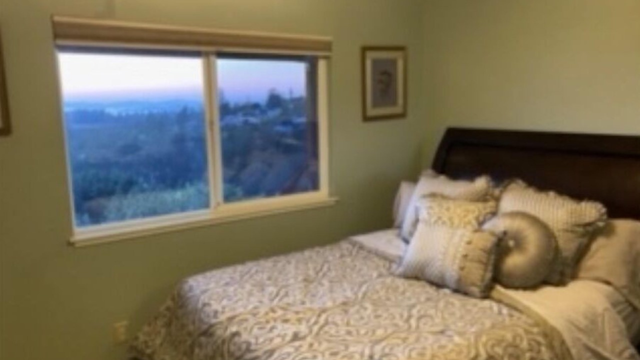 Photo of Bedroom in Shepherd Canyon