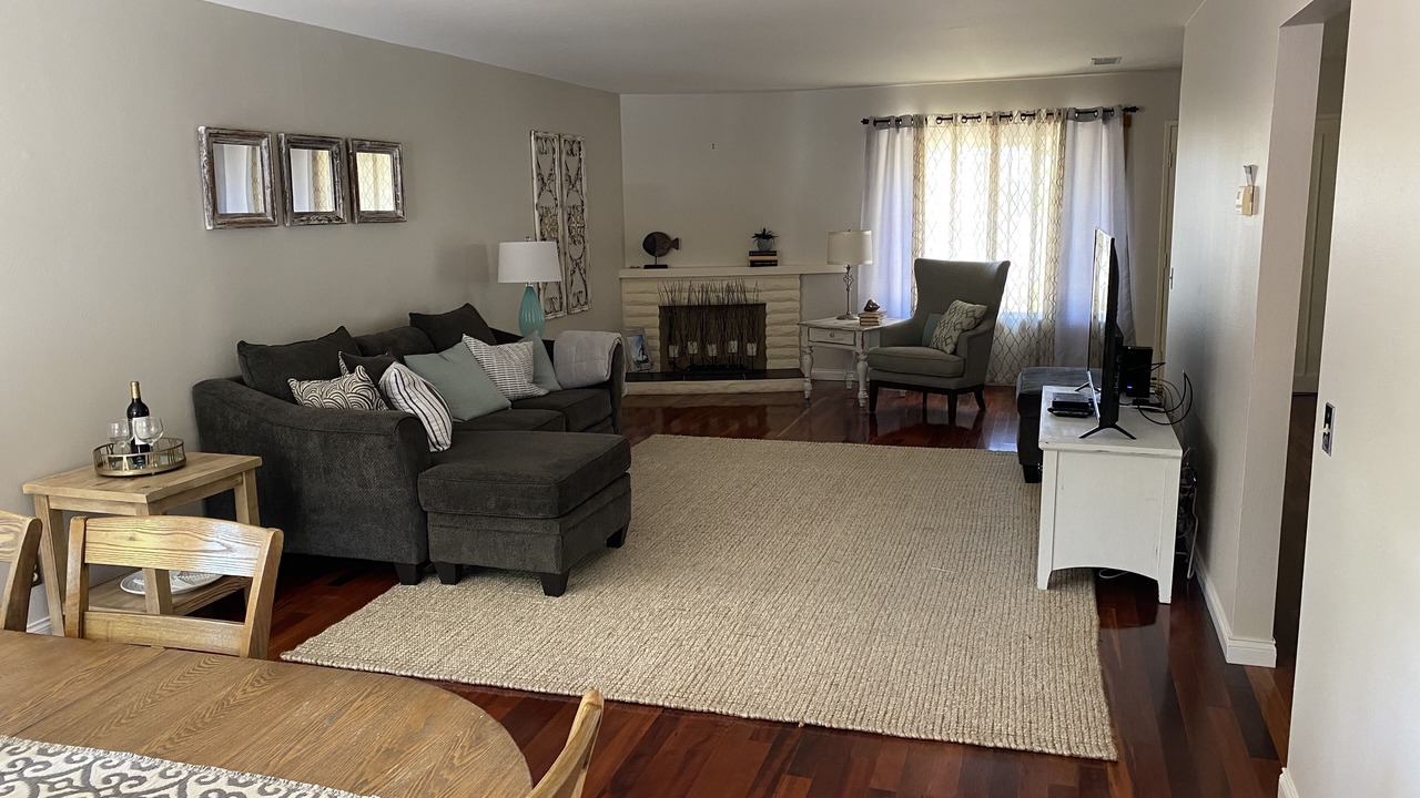 Photo of Livingroom in Olde Carlsbad