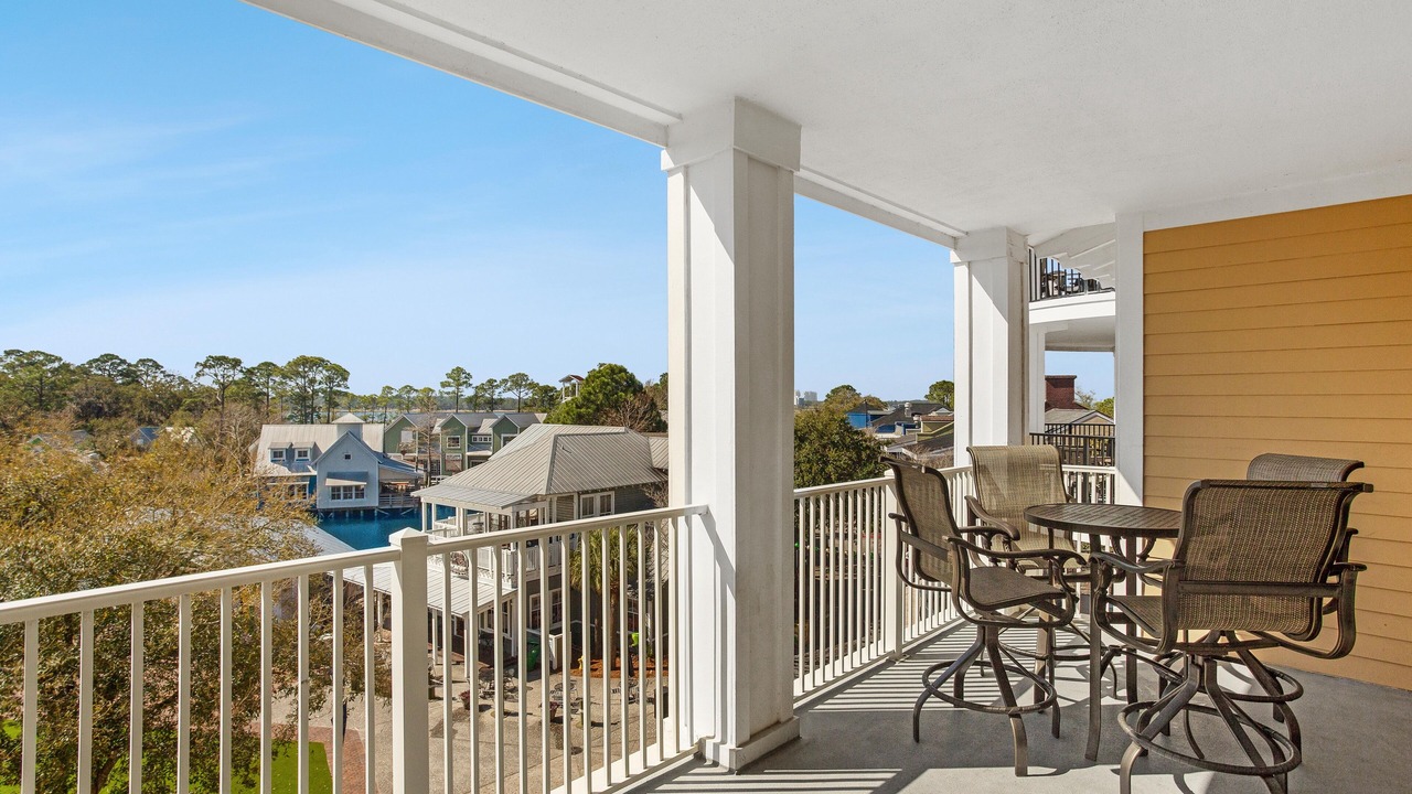 Photo of Patio Balcony in Baytowne Wharf