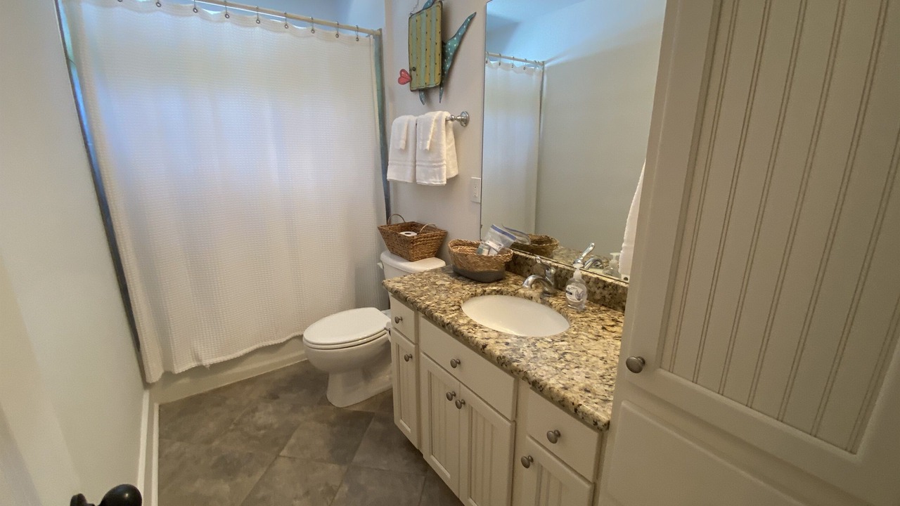 Photo of Bathroom in Little Kowaliga