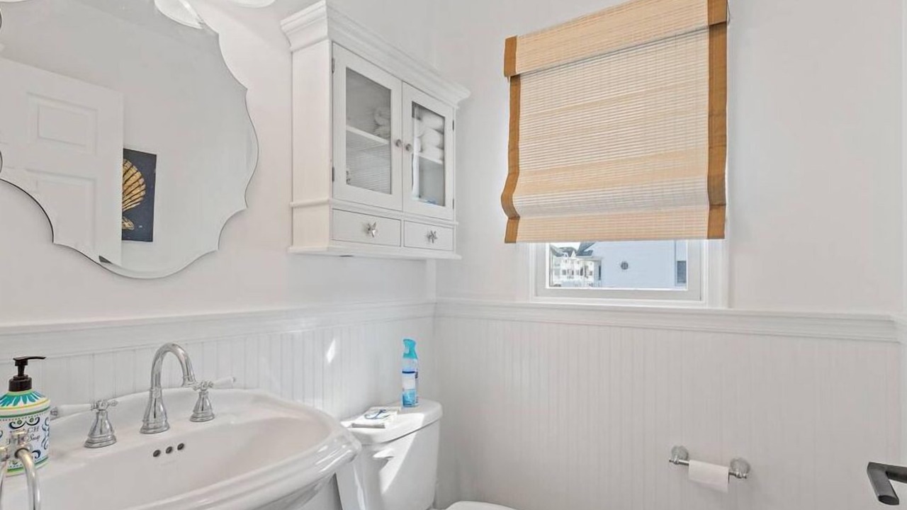 Photo of Bathroom in Diamond Beach