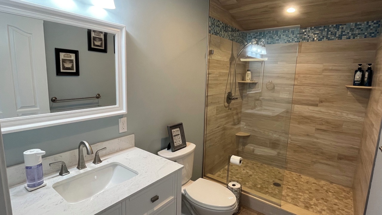 Photo of Bathroom in Valois