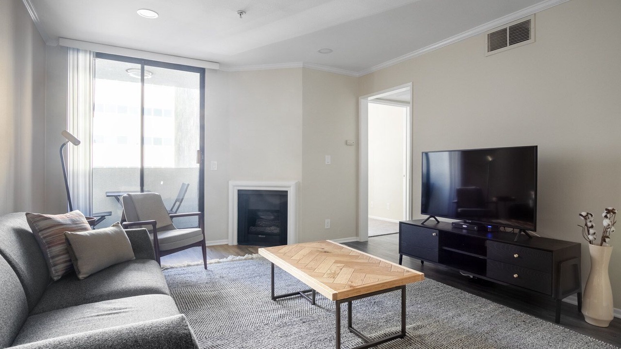 Photo of Livingroom in Sawtelle