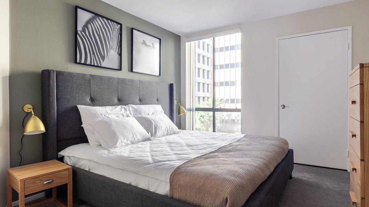 Photo of Bedroom in Sawtelle