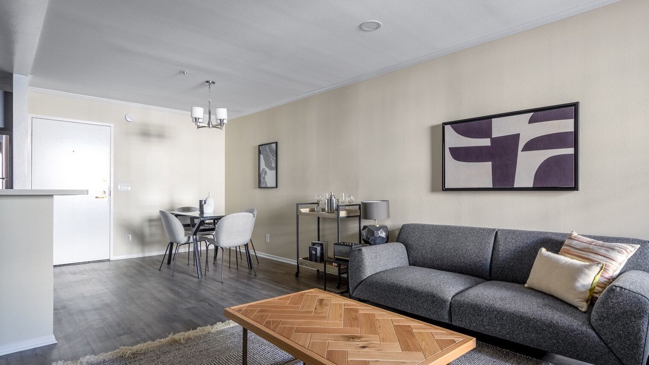 Photo of Livingroom in Sawtelle