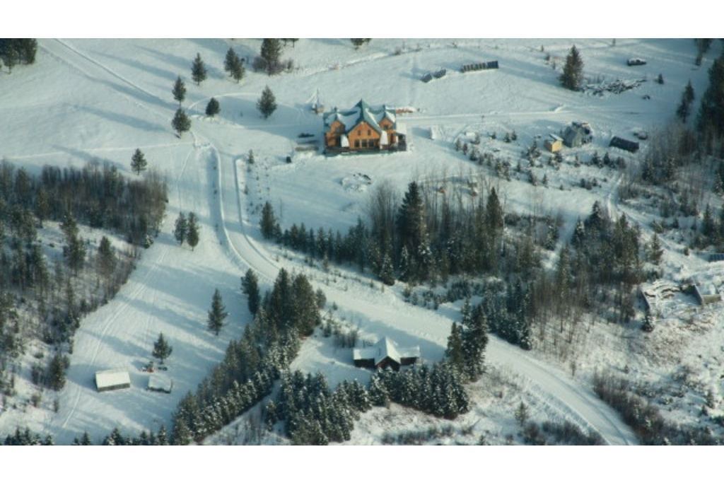 Photo of Outdoor in Edson