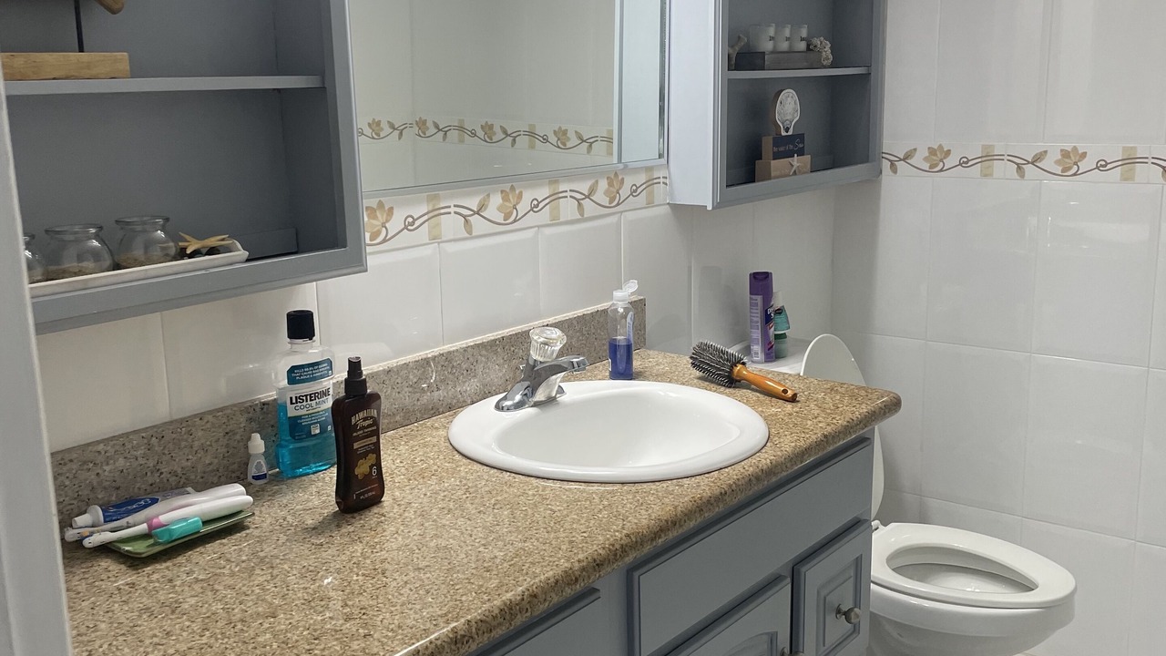 Photo of Bathroom in Bahamas Terrace