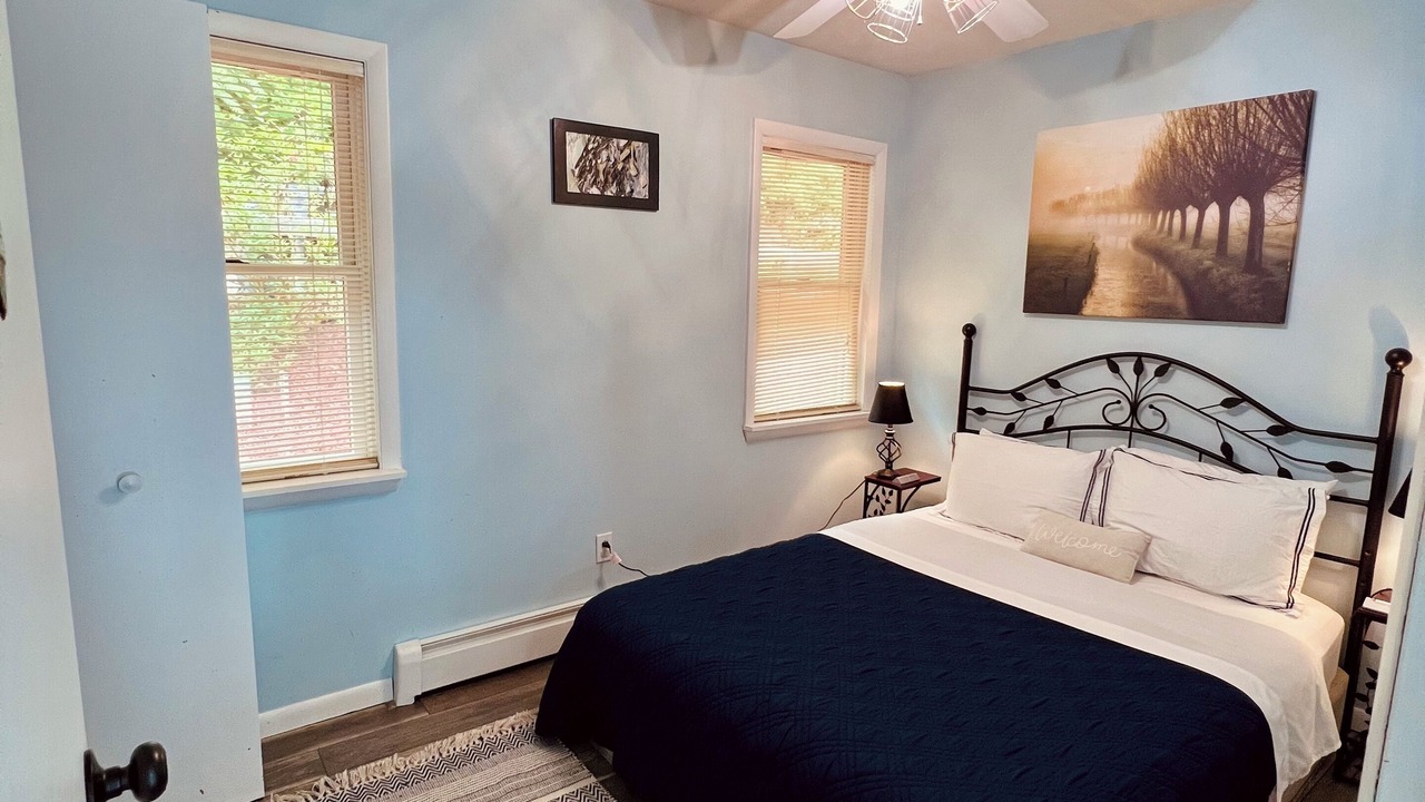 Photo of Bedroom in Hammondsport