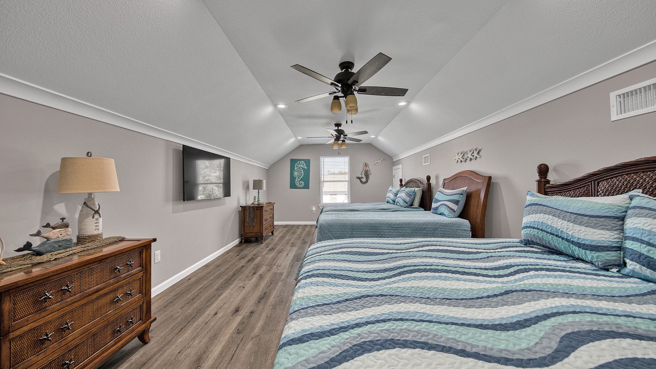 Photo of Bedroom in Gulf Pines