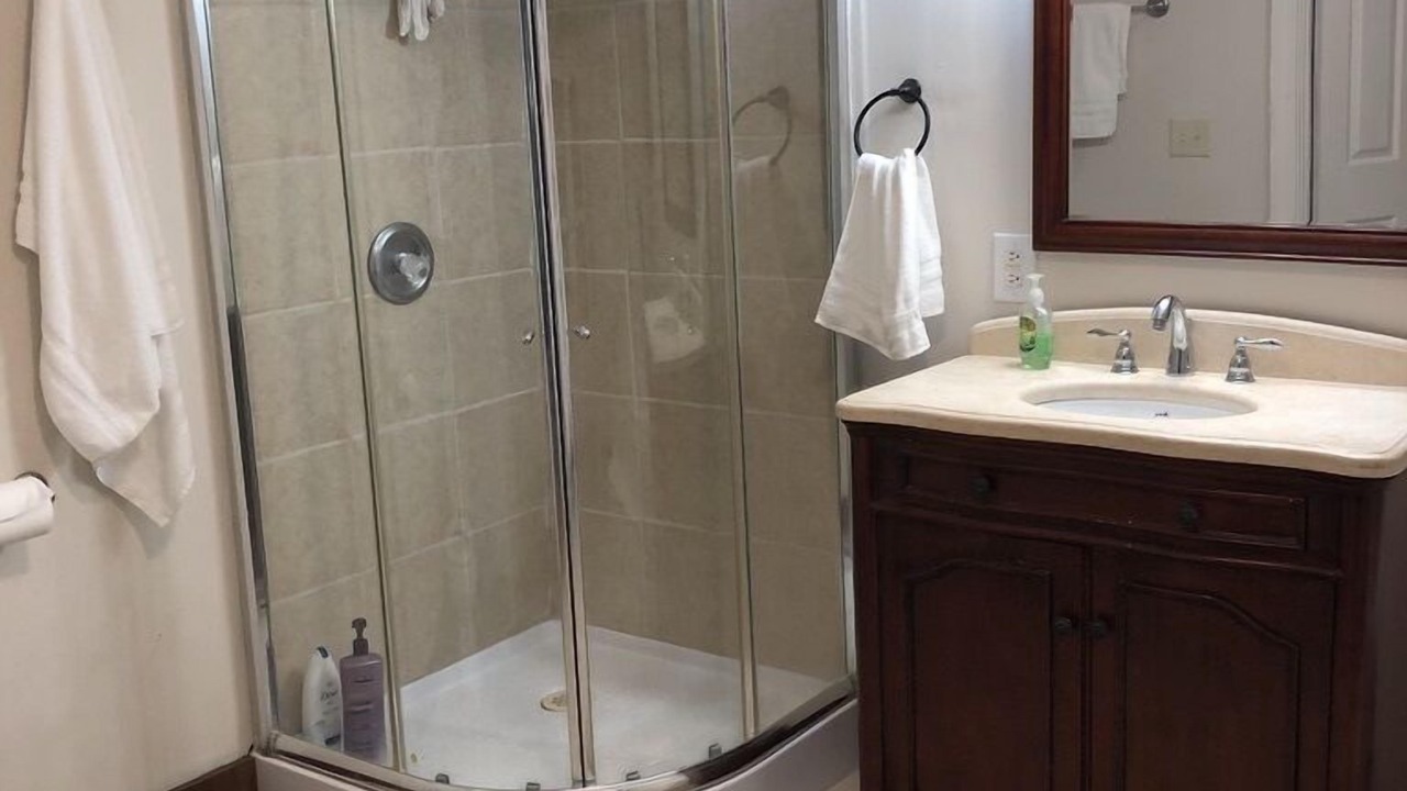 Photo of Bathroom in Cedar Bluff