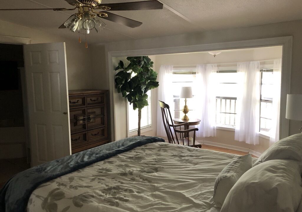 Photo of Bedroom in Cedar Bluff