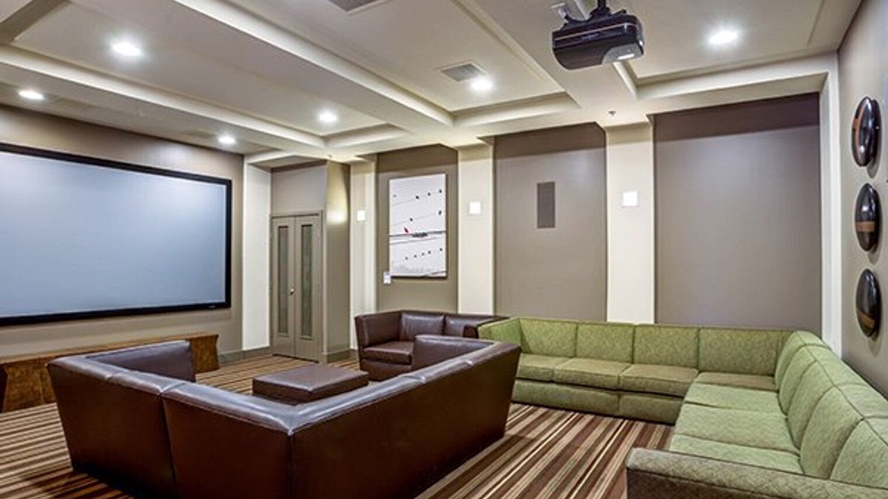 Photo of Livingroom in Cupertino