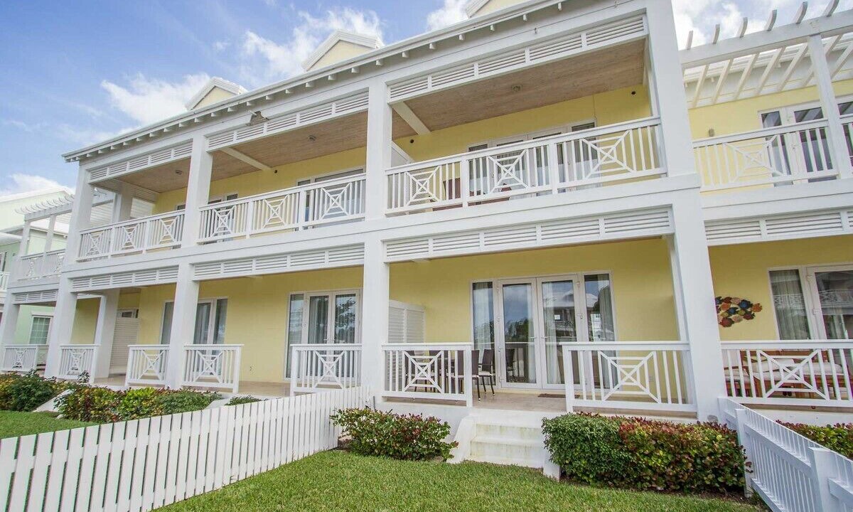 Photo of Outdoor in Palm Cay