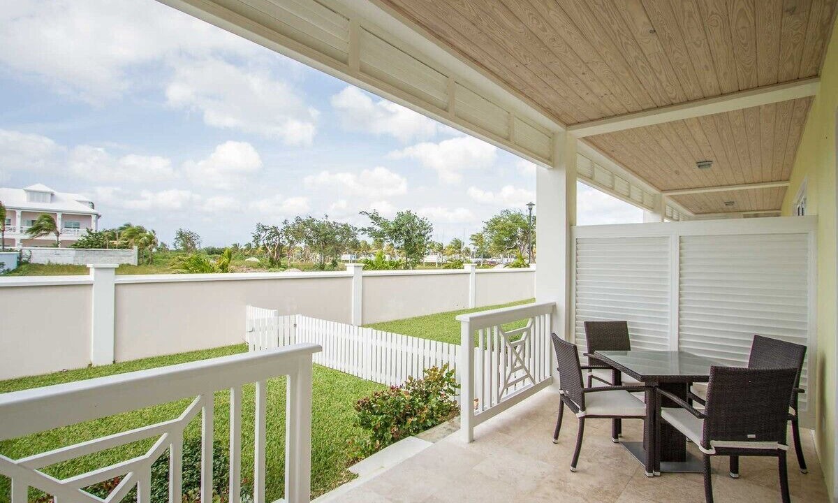 Photo of Outdoor in Palm Cay