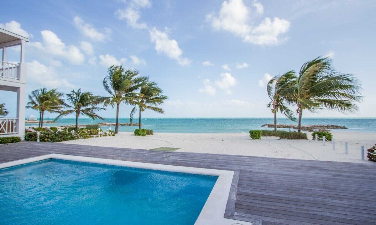 Photo of Others in Palm Cay