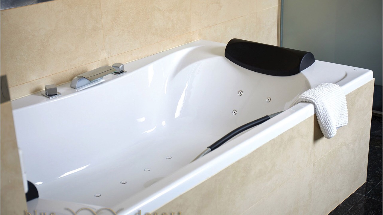 Photo of Bathroom in Passeig Maritim