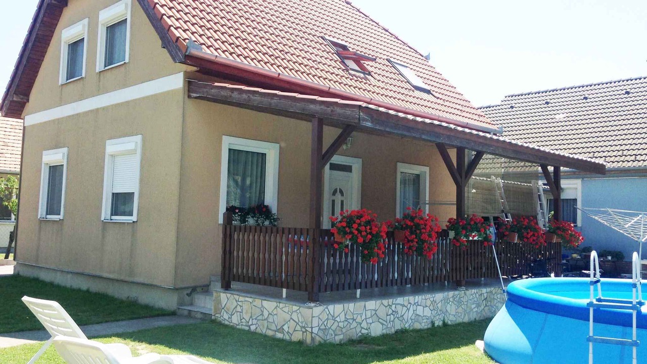 Photo of Patio Balcony in Balatonmariafurdo