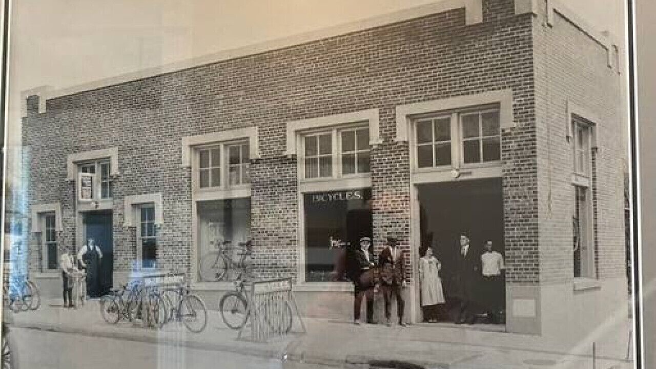 Photo of Others in Old East Hill