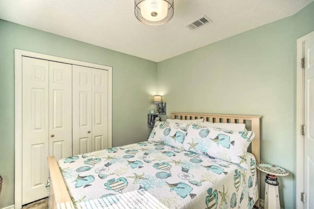 Photo of Bedroom in Pensacola