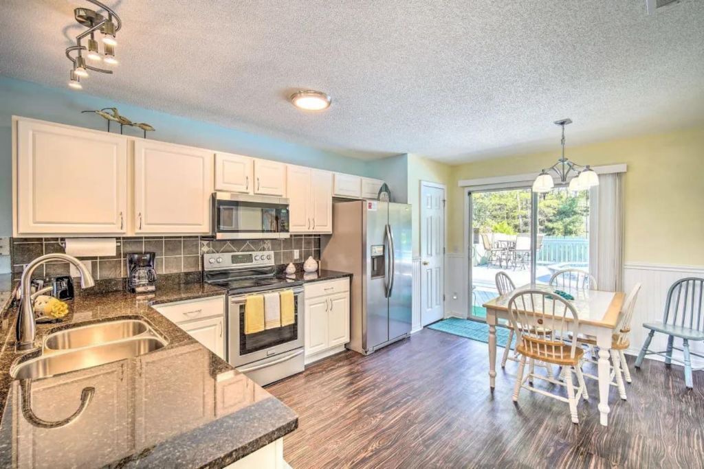 Photo of Kitchen in Pensacola