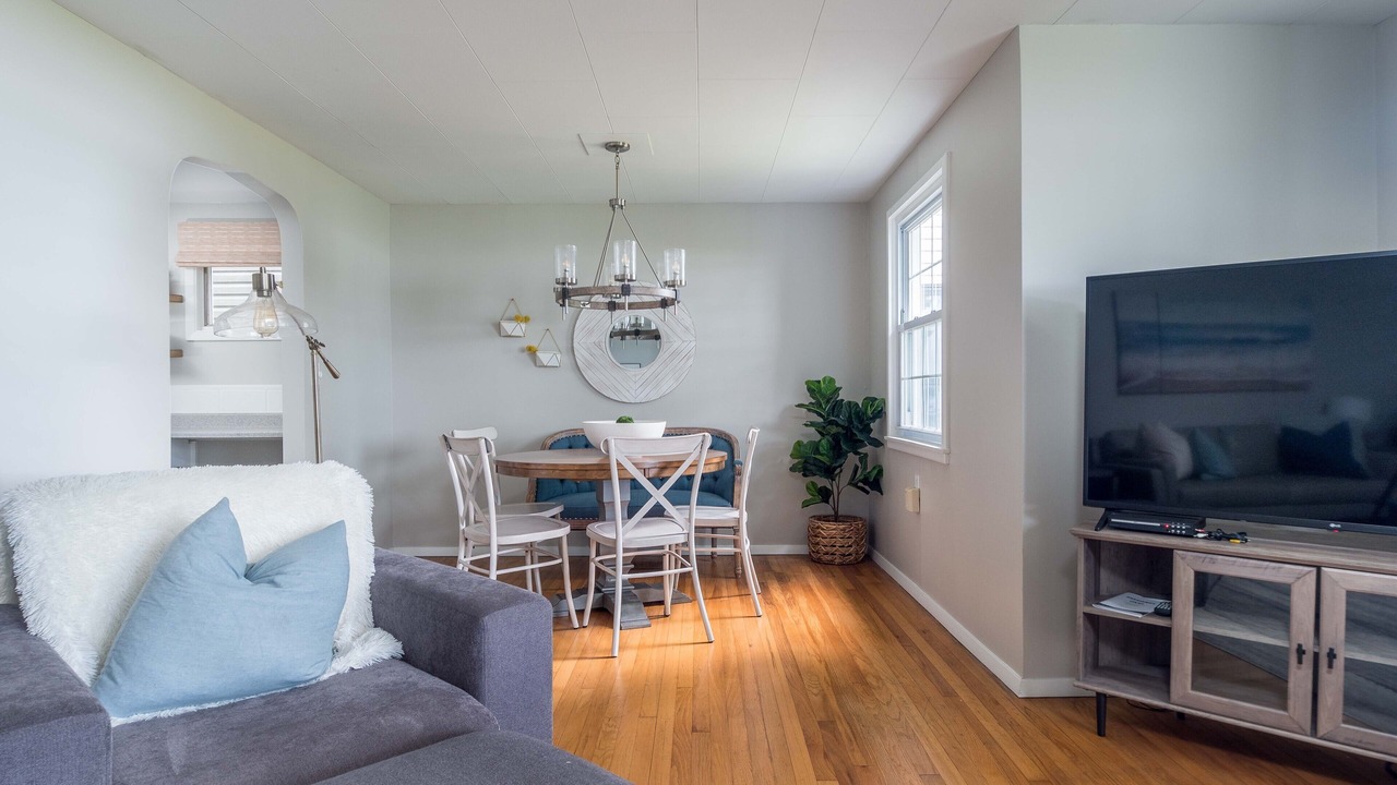 Photo of Livingroom in Bemus Point