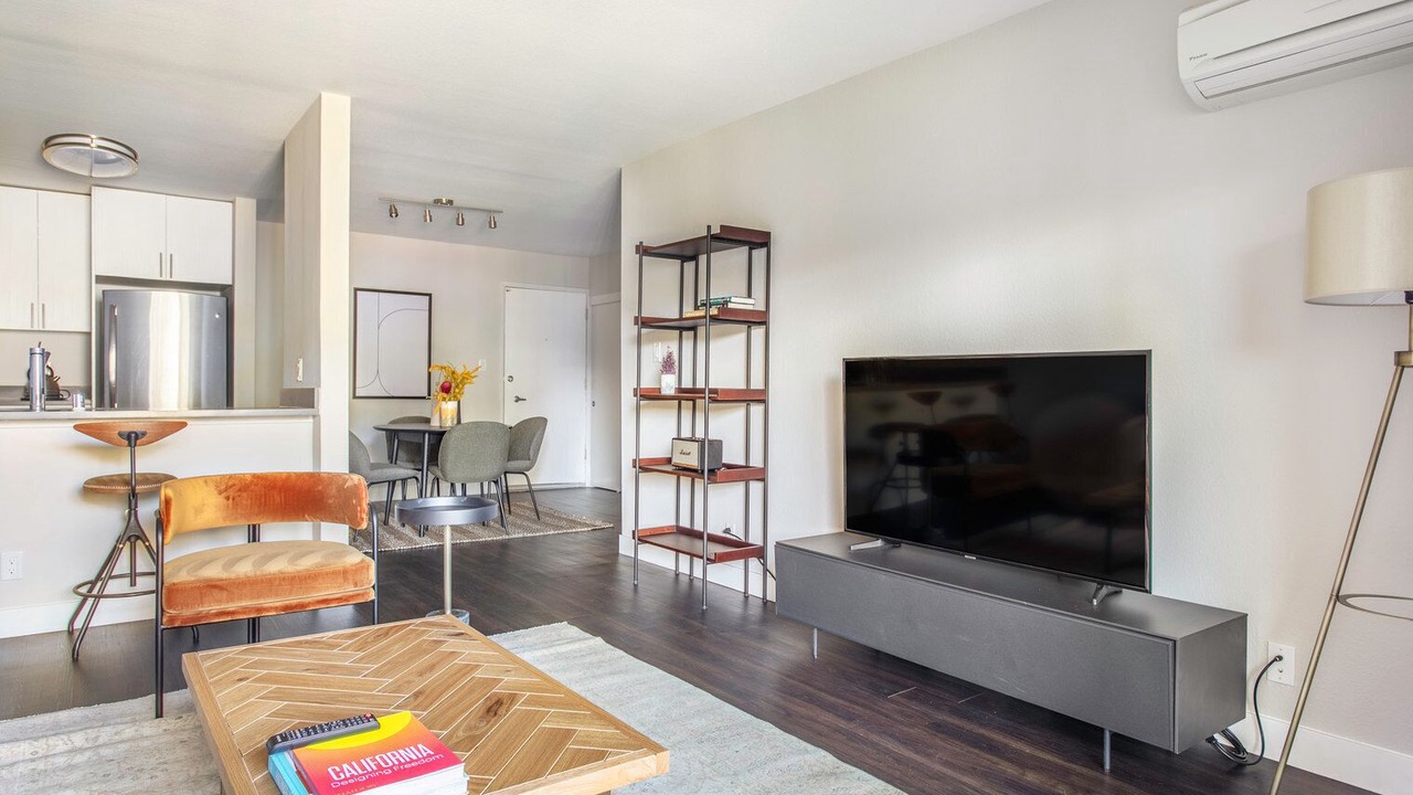 Photo of Livingroom in Sunnyvale