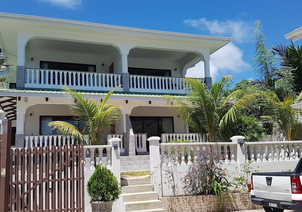 Photo of Buildings in Bel Ombre