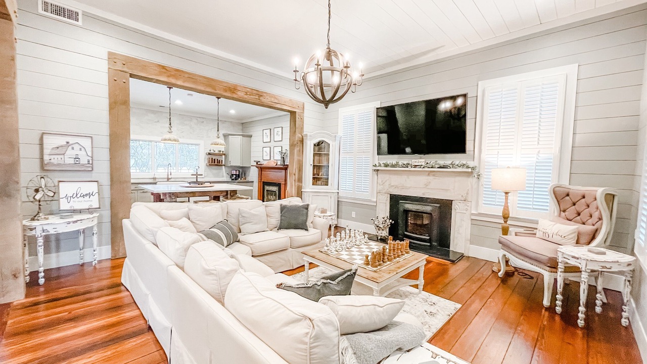 Photo of Livingroom in Columbiana