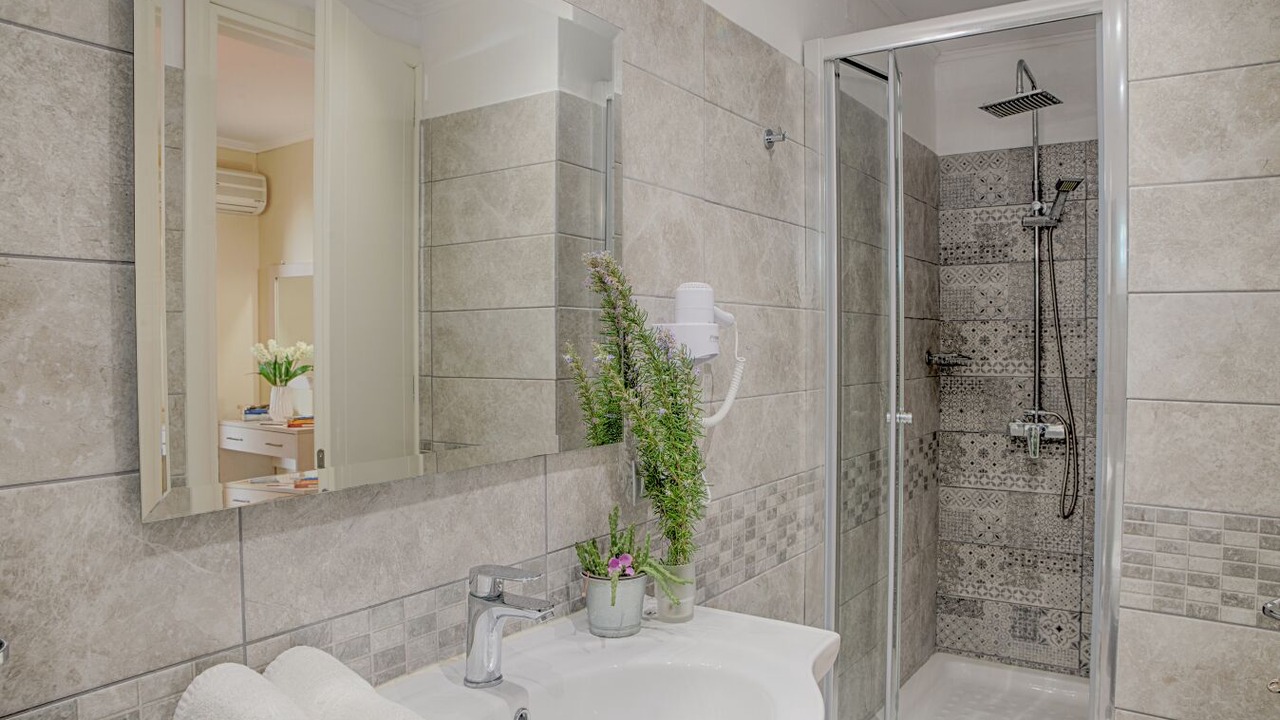 Photo of Bathroom in Lakones