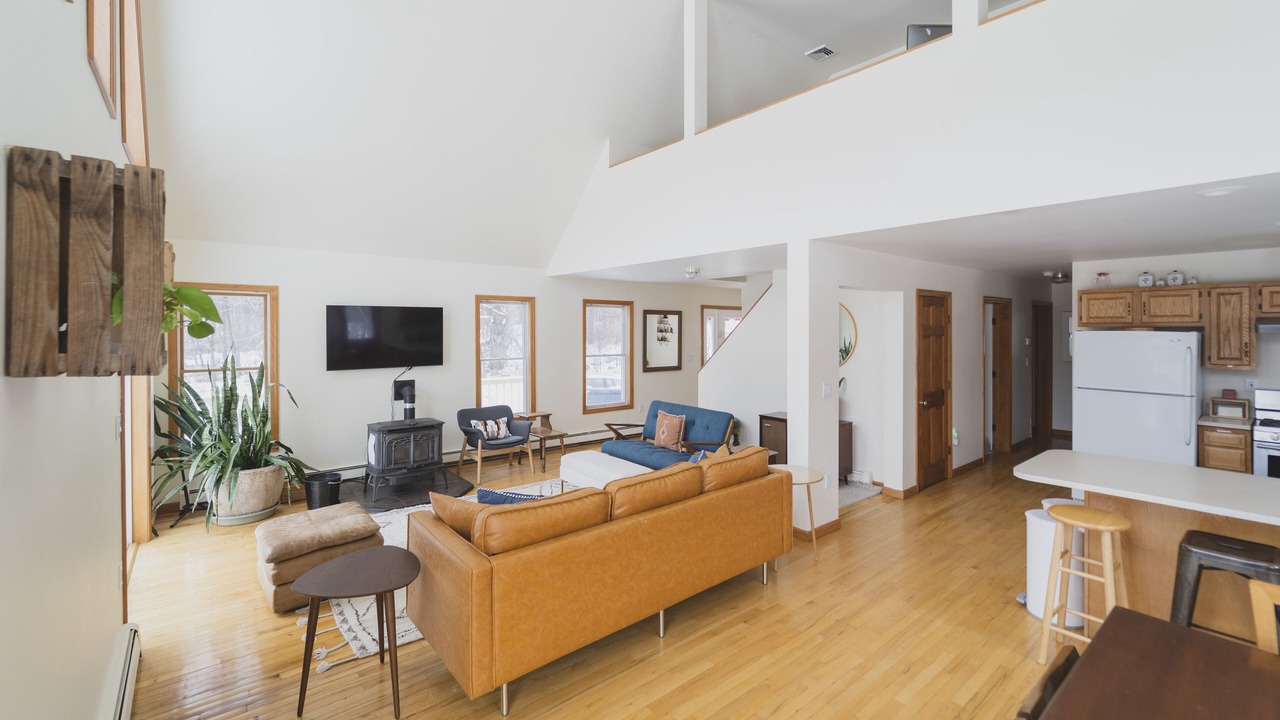 Photo of Livingroom in Pine Bush