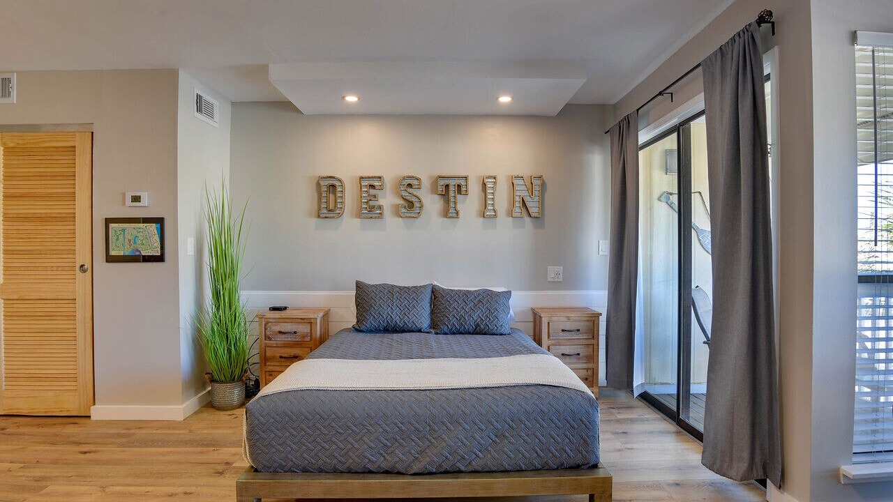 Photo of Bedroom in Holiday Isle