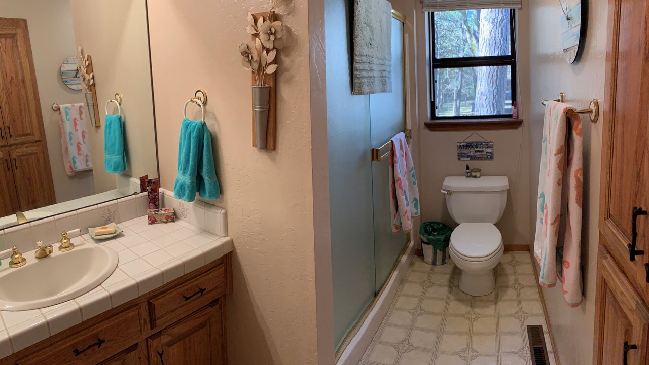 Photo of Bathroom in Groveland