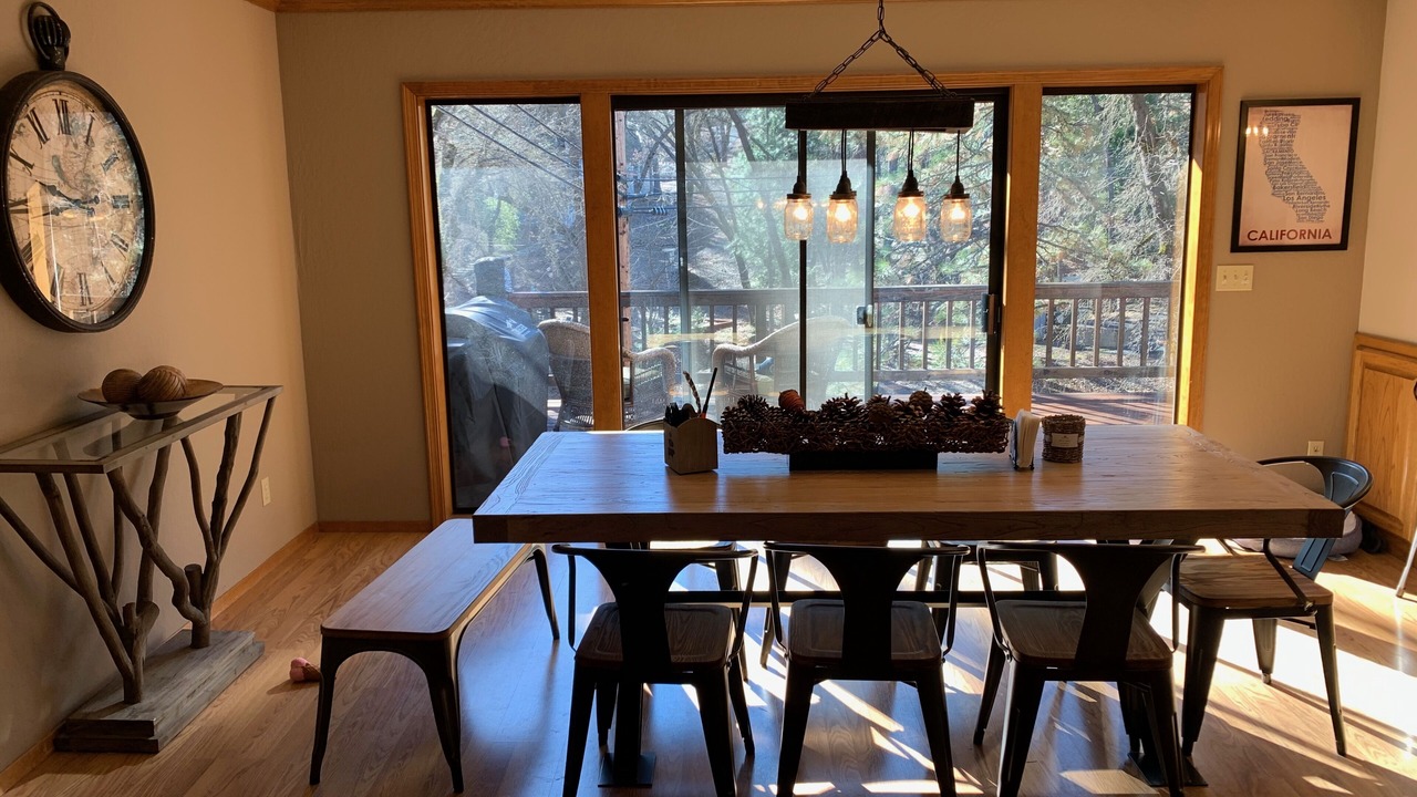 Photo of Livingroom in Groveland