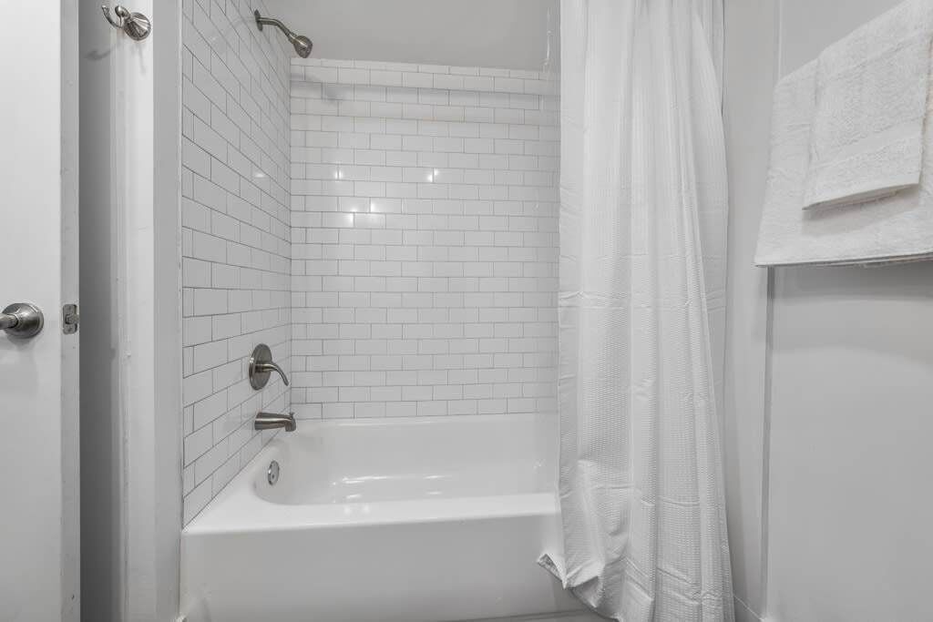 Photo of Bathroom in Forest Park