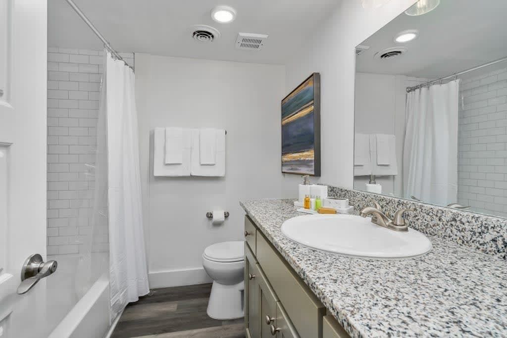 Photo of Bathroom in Forest Park