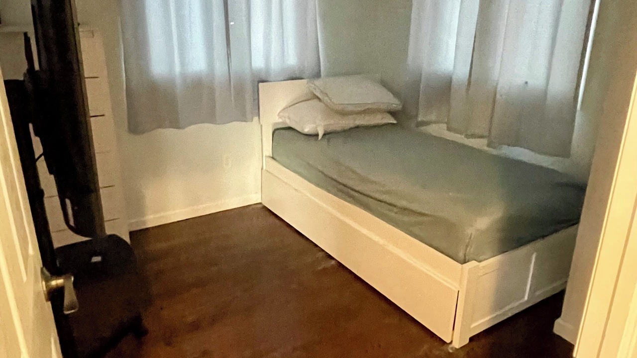 Photo of Bedroom in Beach Haven West