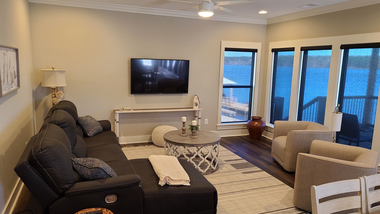 Photo of Livingroom in Shelby