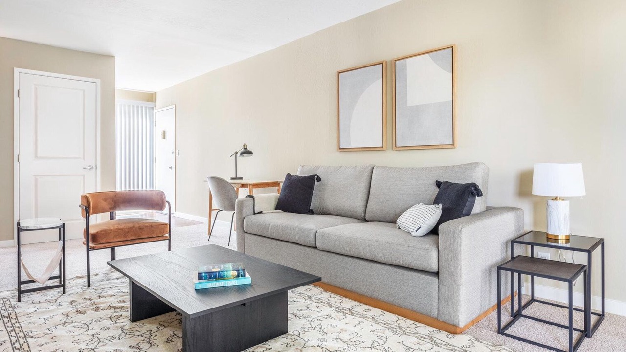 Photo of Livingroom in Cupertino