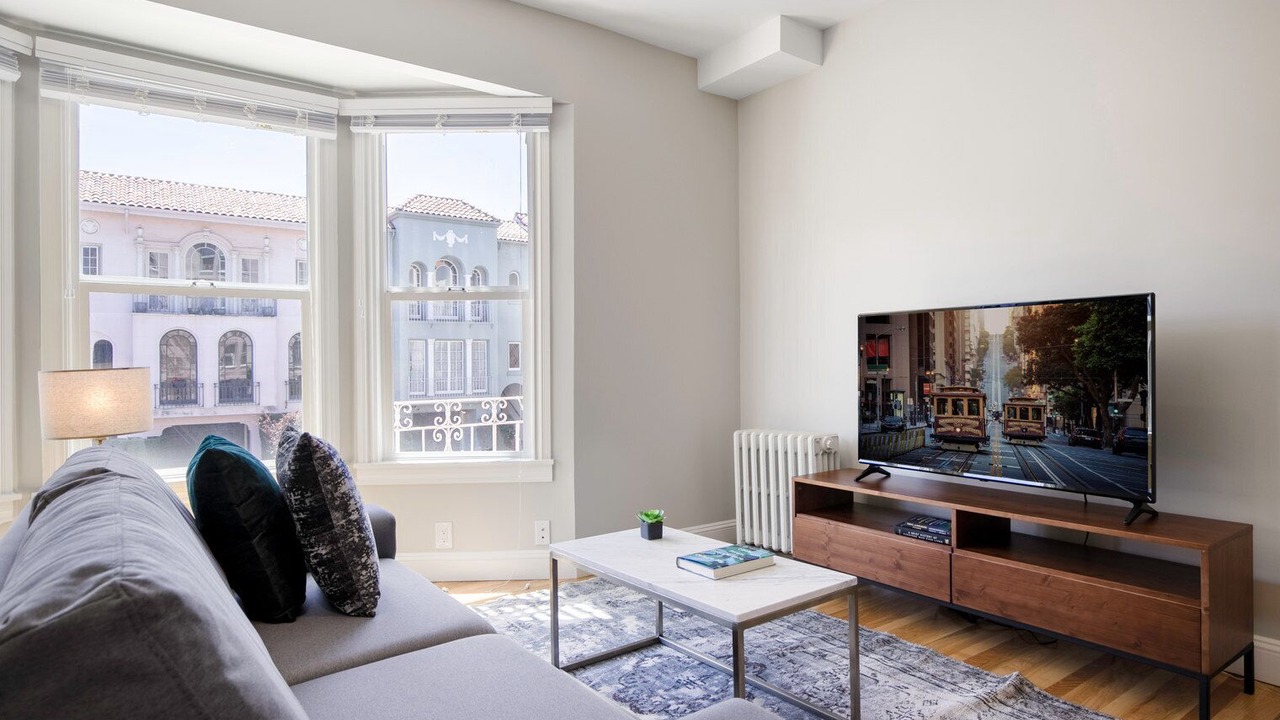 Photo of Livingroom in Marina District