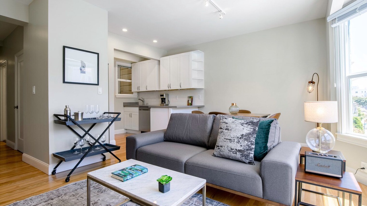 Photo of Livingroom in Marina District