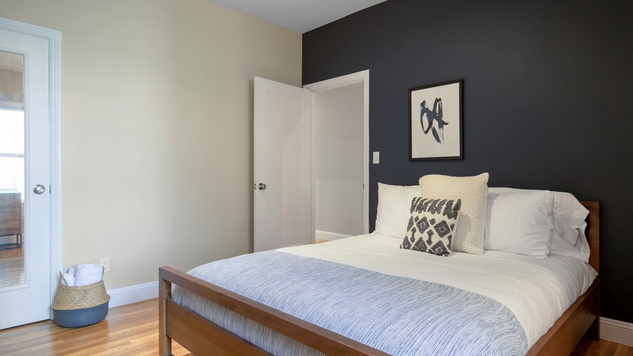 Photo of Bedroom in Marina District