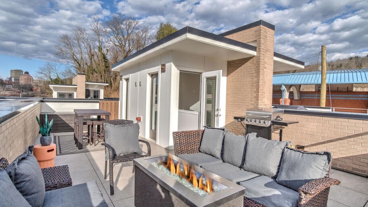 Photo of Outdoor in East End - Valley Street