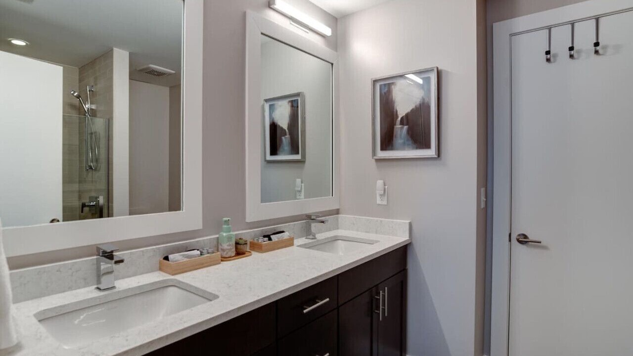 Photo of Bathroom in East End - Valley Street
