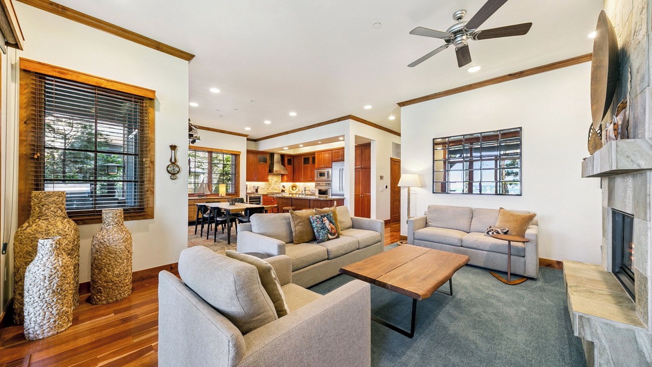 Photo of Livingroom in Sierra Shores