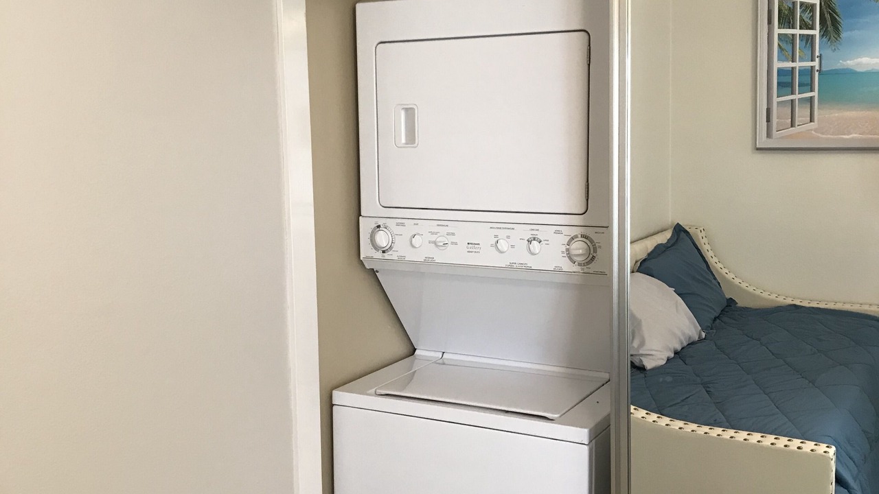 Photo of Bedroom in Huntington Beach