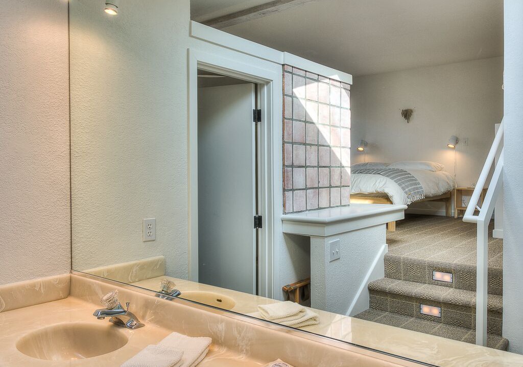 Photo of Bedroom in Sea Ranch